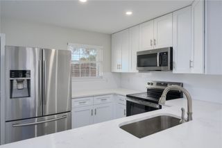 15302 Cavalier Canyon #A DR A, Lakeway, TX 78734