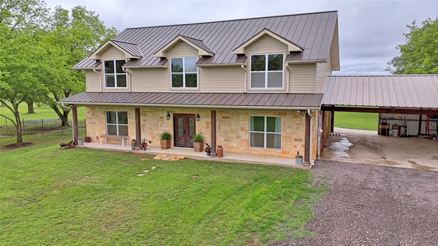 209 E Meadows Street, St Jo, TX 76265