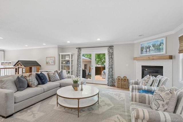 575 S High Street, Denver, CO 80209