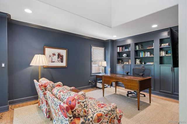 575 S High Street, Denver, CO 80209