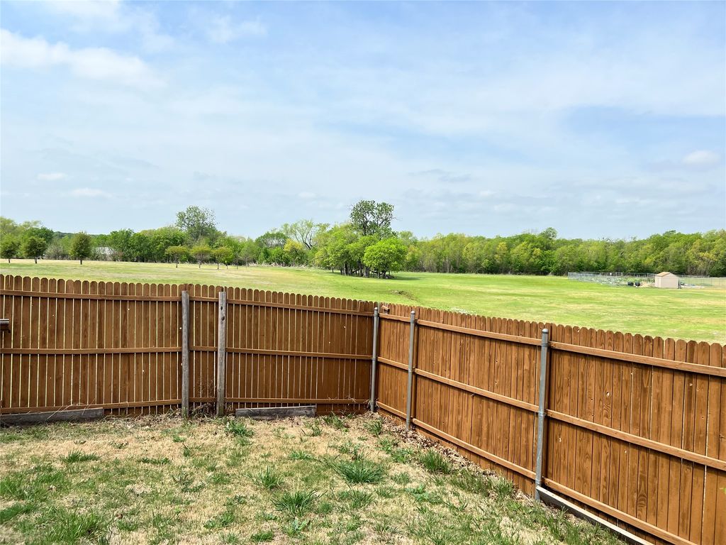 2024 Gayla Creek Drive, Little Elm, TX 75068