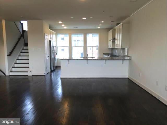 727 CROWN PARK AVE, Gaithersburg, MD 20878