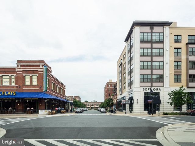 727 CROWN PARK AVE, Gaithersburg, MD 20878