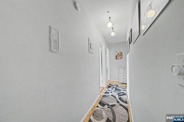 2000 Linwood Avenue 10R, Fort Lee, NJ 07024
