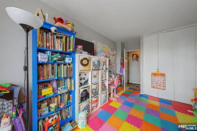 2000 Linwood Avenue 10R, Fort Lee, NJ 07024