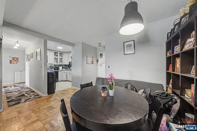 2000 Linwood Avenue 10R, Fort Lee, NJ 07024