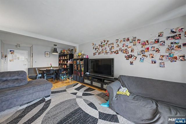 2000 Linwood Avenue 10R, Fort Lee, NJ 07024