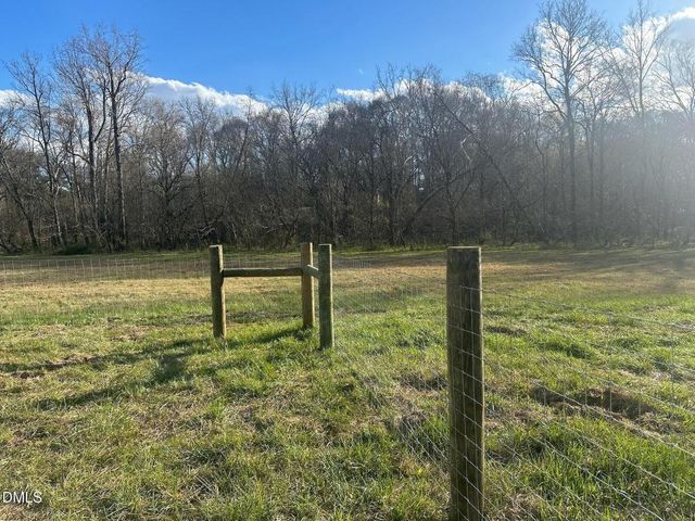 6055 River Run Trail, Graham, NC 27253