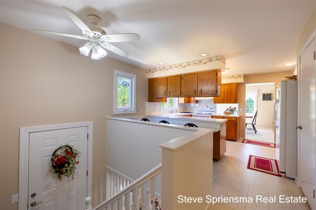 9861 Pierce Street, Zeeland, MI 49464