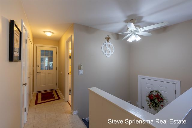 9861 Pierce Street, Zeeland, MI 49464