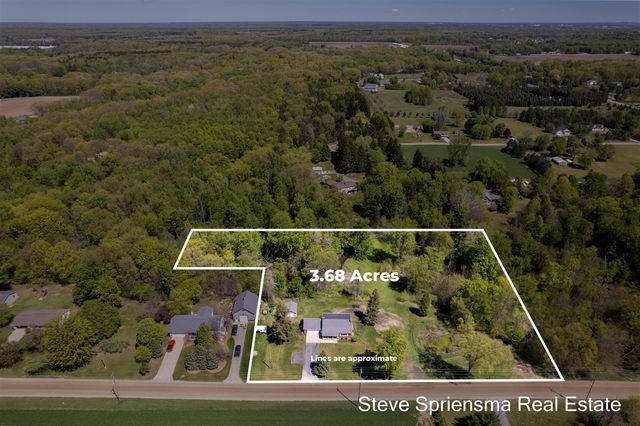 9861 Pierce Street, Zeeland, MI 49464