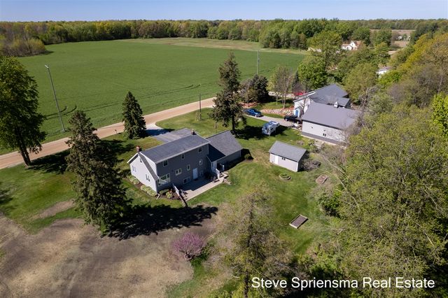9861 Pierce Street, Zeeland, MI 49464