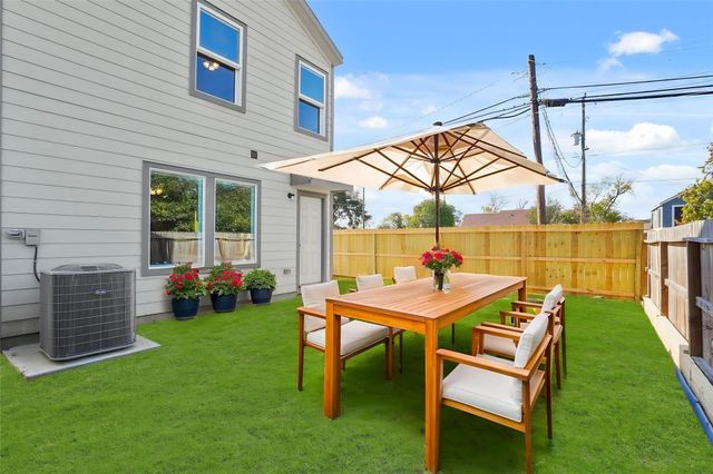 9005 Judwin Street, Houston, TX 77075