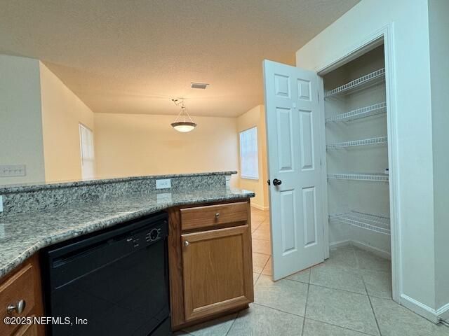 8550 ARGYLE BUSINESS Loop 1606, Jacksonville, FL 32244
