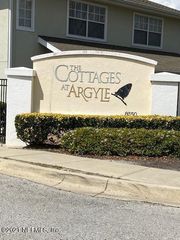 8550 ARGYLE BUSINESS Loop 1606, Jacksonville, FL 32244