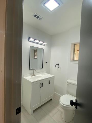 7911 Komalty Drive, Dallas, TX 75217