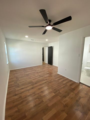 7911 Komalty Drive, Dallas, TX 75217