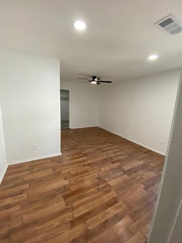 7911 Komalty Drive, Dallas, TX 75217