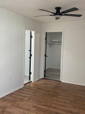 7911 Komalty Drive, Dallas, TX 75217