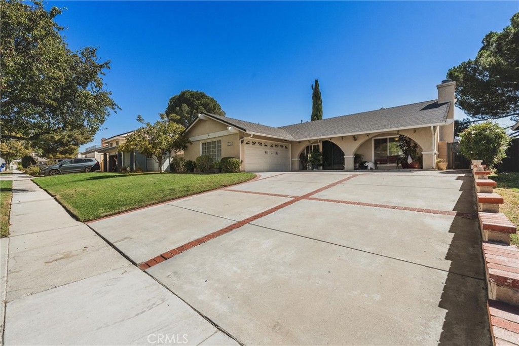28128 Winterdale Drive, Canyon Country, CA 91387 — photo 2
