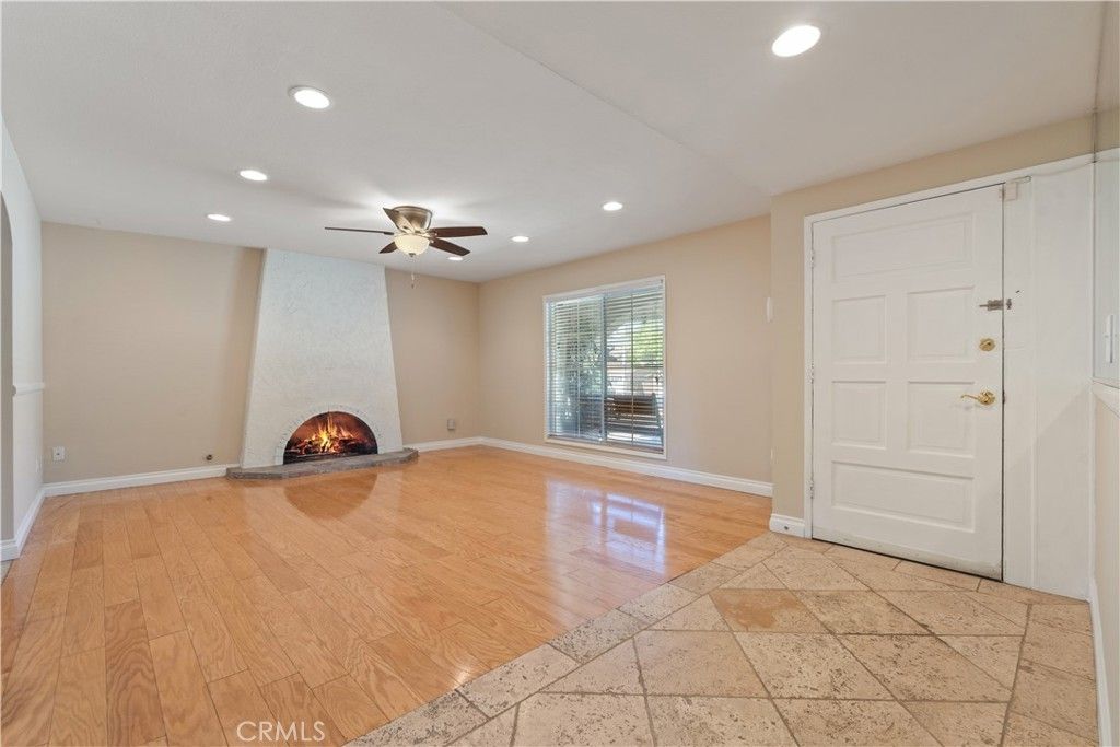 28128 Winterdale Drive, Canyon Country, CA 91387 — photo 4