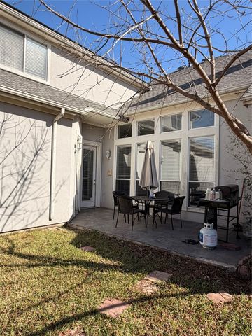 2301 Clearspring Drive S, Irving, TX 75063