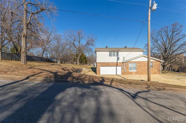2601 Forest View, Poplar Bluff, MO 63901