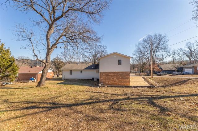 2601 Forest View, Poplar Bluff, MO 63901