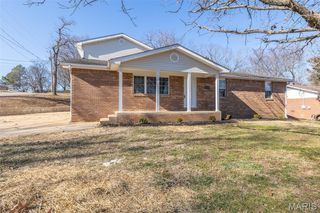 2601 Forest View, Poplar Bluff, MO 63901