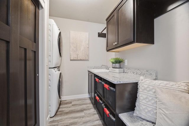 1617 FOUNDERS STREET, Neenah, WI 54956