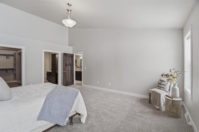 1617 FOUNDERS STREET, Neenah, WI 54956