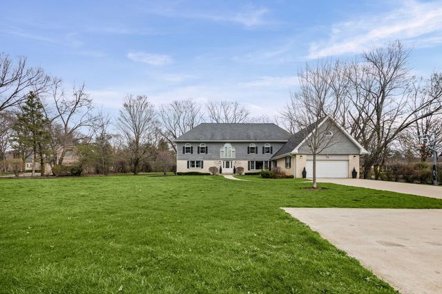 75 Ela Road, Inverness, IL 60067