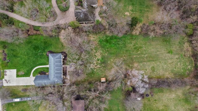75 Ela Road, Inverness, IL 60067