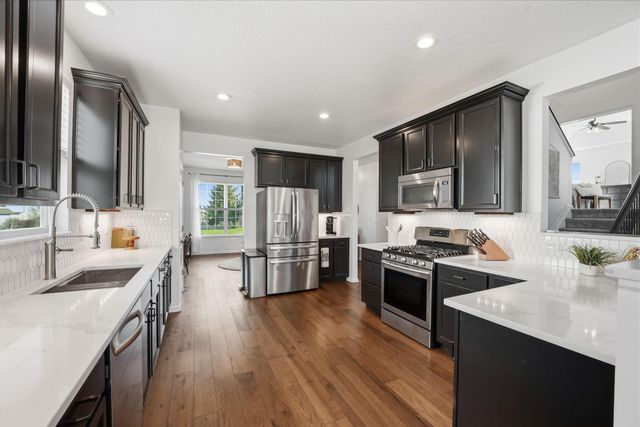 594 Raab Street, Pickerington, OH 43147