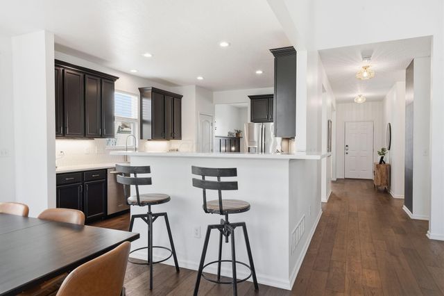 594 Raab Street, Pickerington, OH 43147