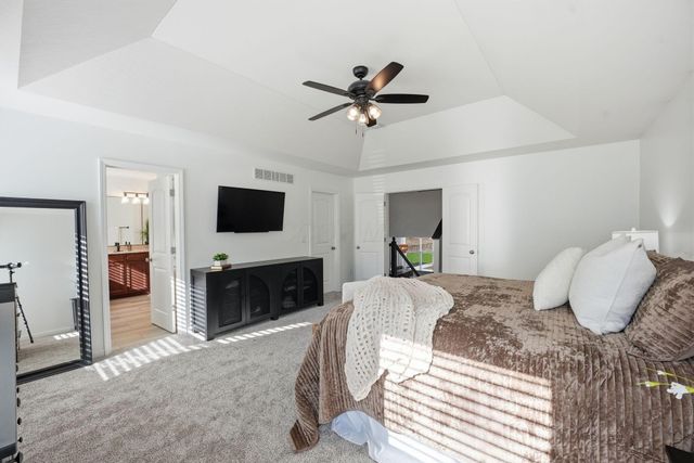 594 Raab Street, Pickerington, OH 43147