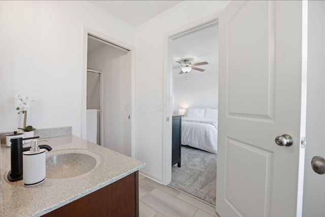 594 Raab Street, Pickerington, OH 43147