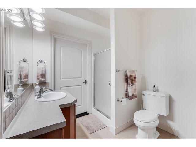 18108 PILKINGTON Rd, Lake Oswego, OR 97035