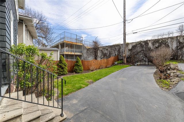 1085 Harvard Street, Rochester, NY 14610