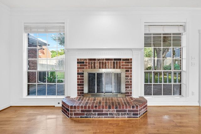 1022 Pinewood Lane, Seabrook, TX 77586