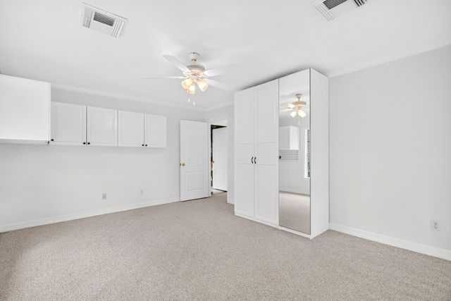 1022 Pinewood Lane, Seabrook, TX 77586