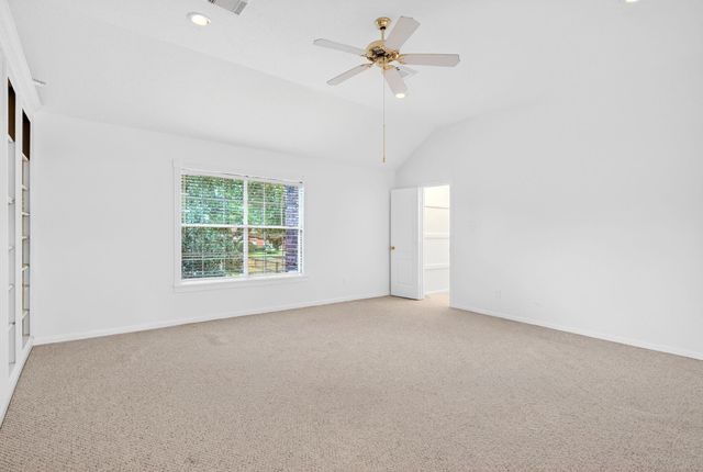 1022 Pinewood Lane, Seabrook, TX 77586