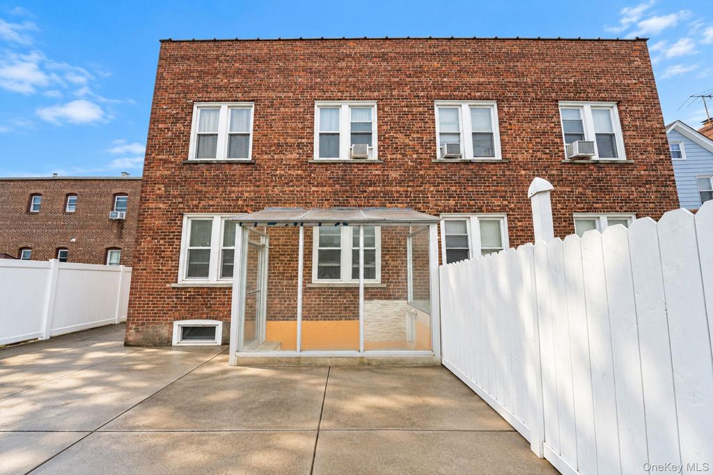 218-15 100th Avenue, Queens Village, NY 11429 — photo 3