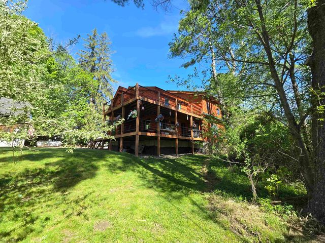 436 Lockehaven Road, Enfield, NH 03748