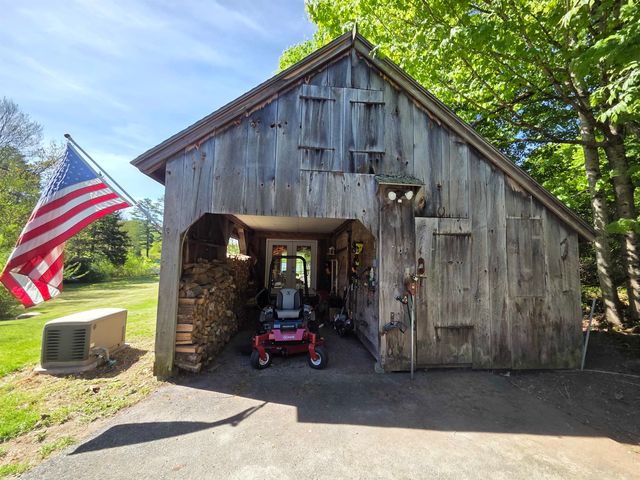 436 Lockehaven Road, Enfield, NH 03748
