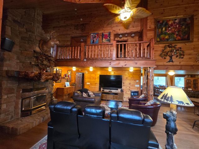 436 Lockehaven Road, Enfield, NH 03748