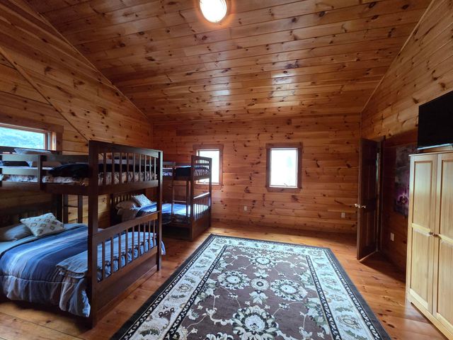 436 Lockehaven Road, Enfield, NH 03748
