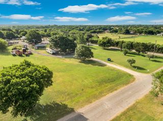 2040 Highridge Lane, Midlothian, TX 76065