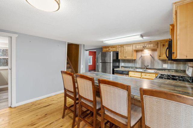 17551 Round Lake Boulevard NW, Andover, MN 55304