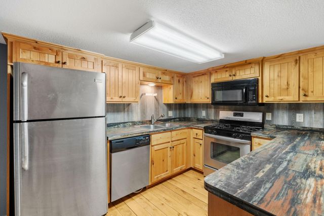 17551 Round Lake Boulevard NW, Andover, MN 55304